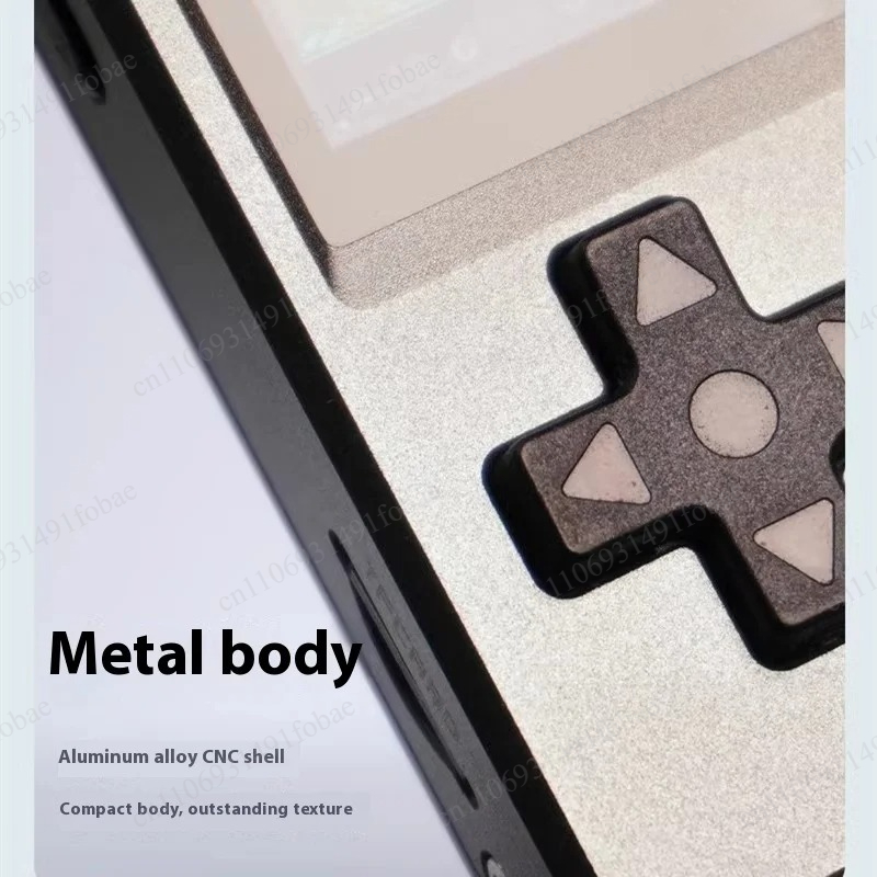 올메탈 CNC 레트로 휴대용 게임 콘솔 2.4인치 64 - Gaming Console All 리뷰 및 가격